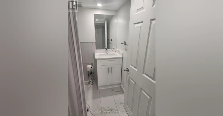 28 Iles Street, Ajax, ON, L1T 3V4 - 13