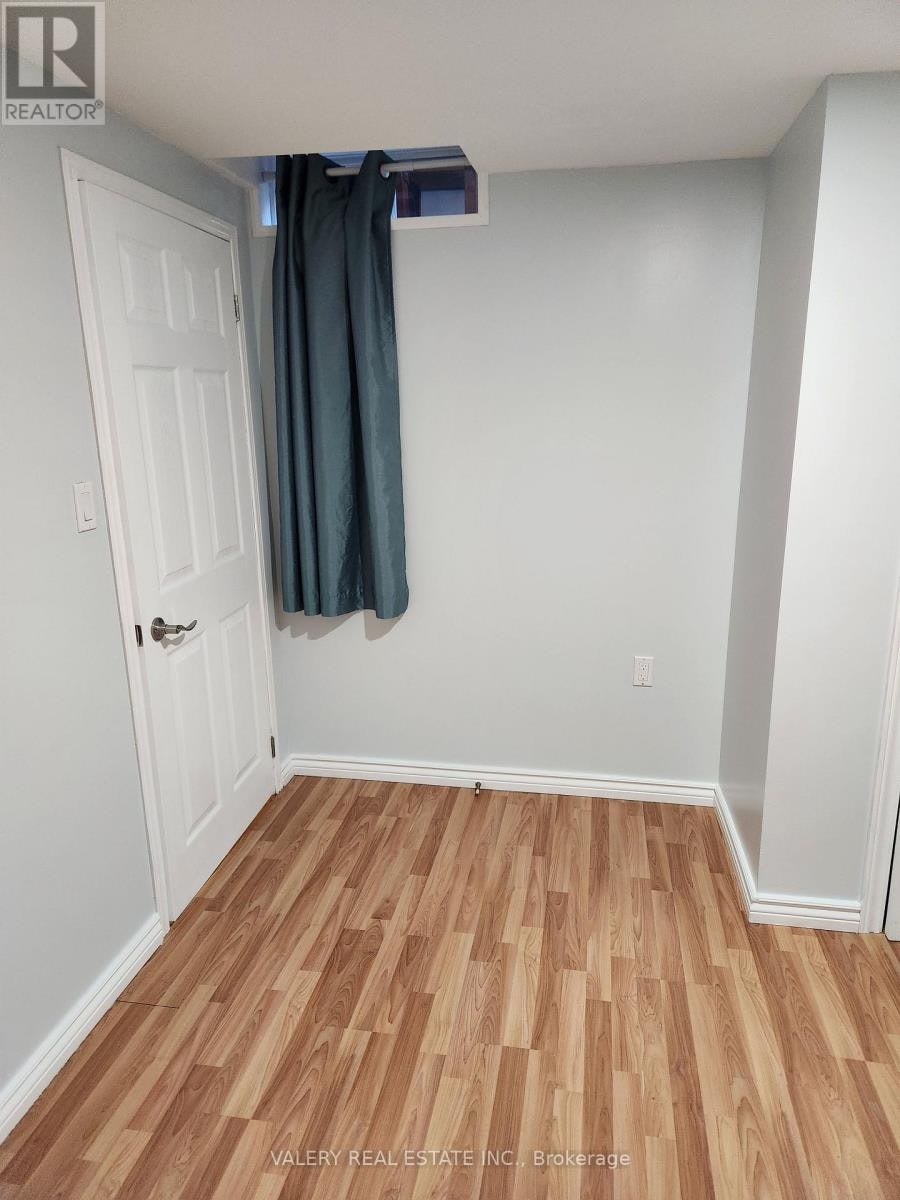 28 Iles Street, Ajax, ON, L1T 3V4 - 10