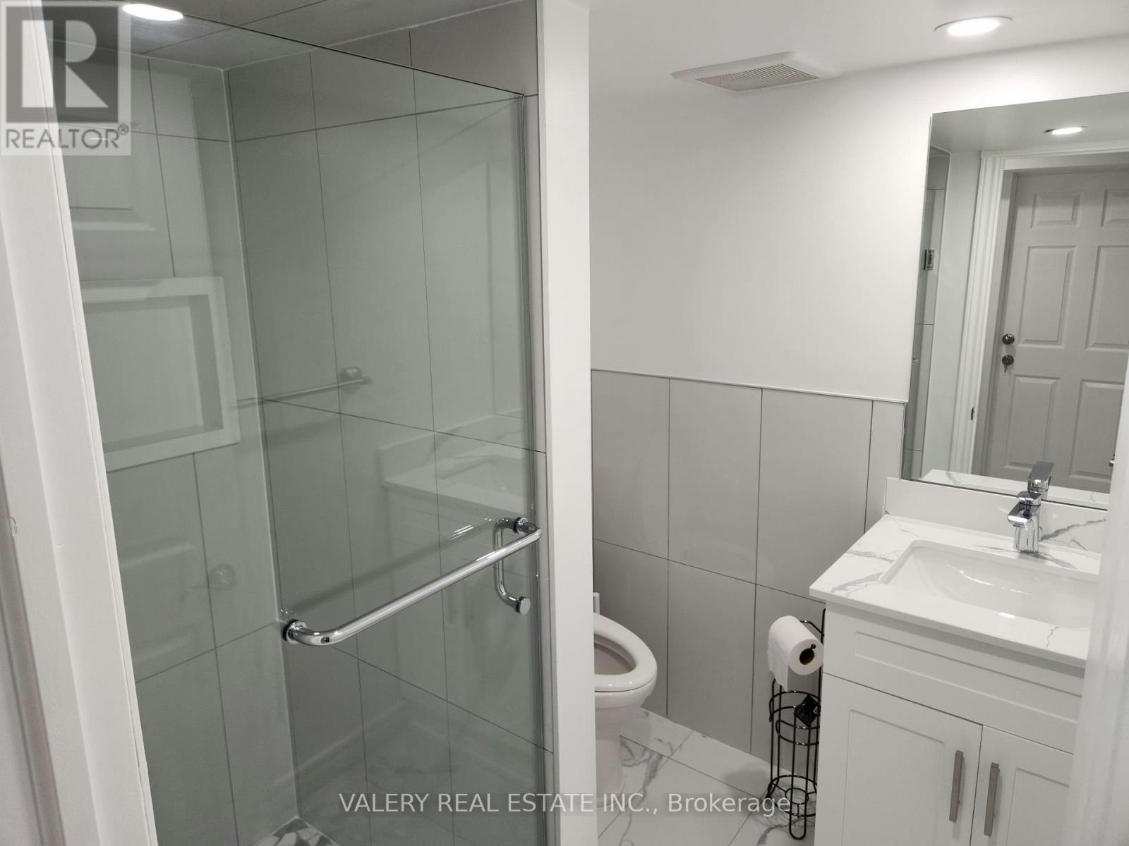 28 Iles Street, Ajax, ON, L1T 3V4 - 14