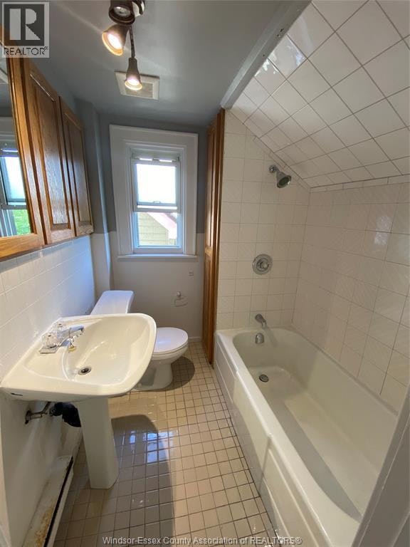 1532 Dufferin Avenue, Windsor, ON, N8X 3K5 - 6