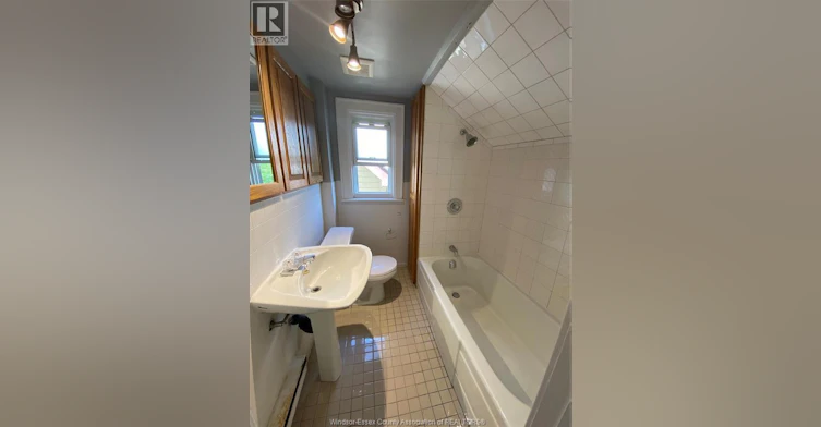 1532 Dufferin Avenue, Windsor, ON, N8X 3K5 - 6