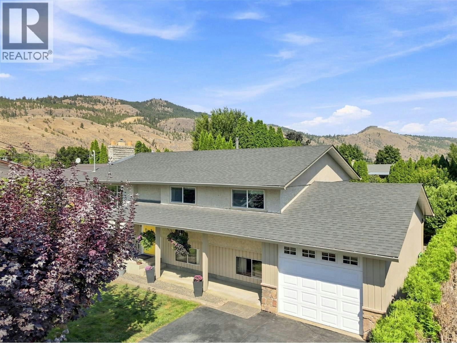 718 Clements Court, Kamloops, BC, V2B 8C2