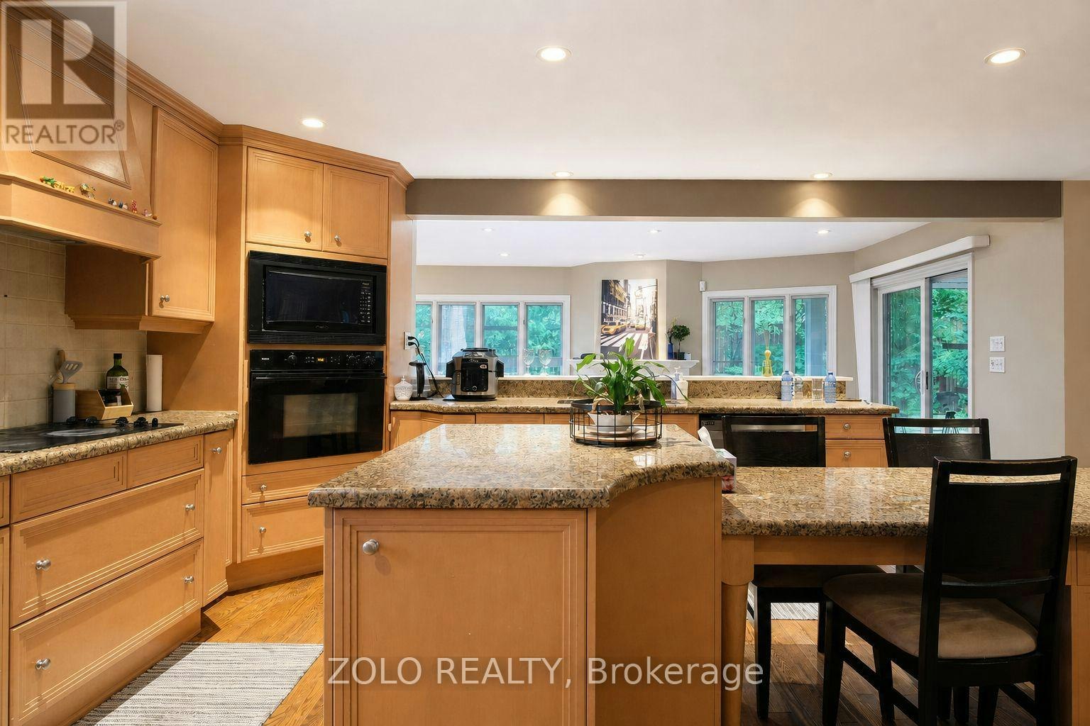 4084 Rolling Valley Drive, Mississauga, ON, L5L 2K8 - 5