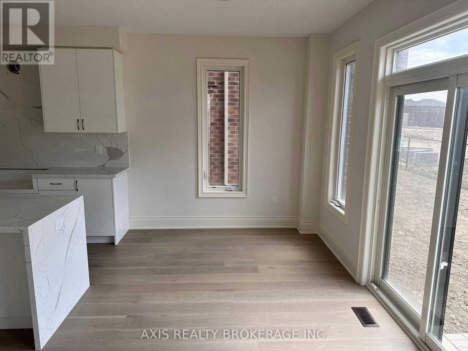 4 Pond View Gate, Hamilton, ON, L8B 2A1 - 10