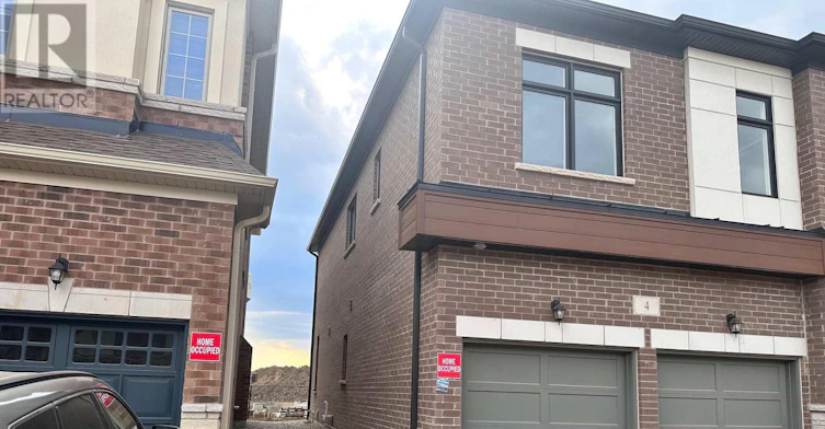 4 Pond View Gate, Hamilton, ON, L8B 2A1 - 2