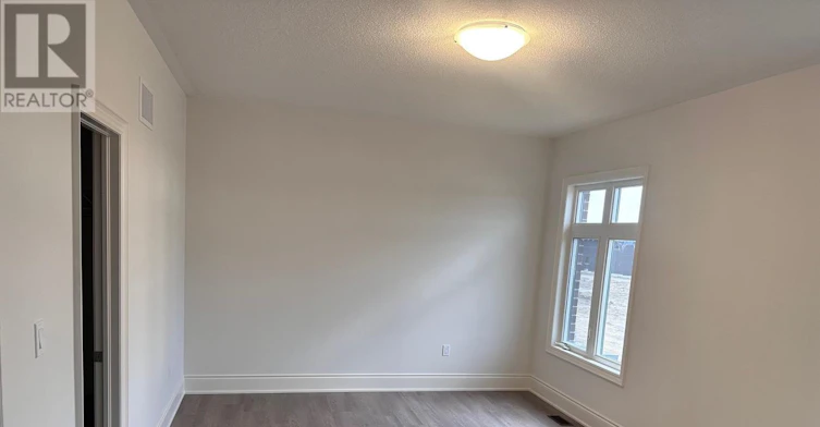 4 Pond View Gate, Hamilton, ON, L8B 2A1 - 11