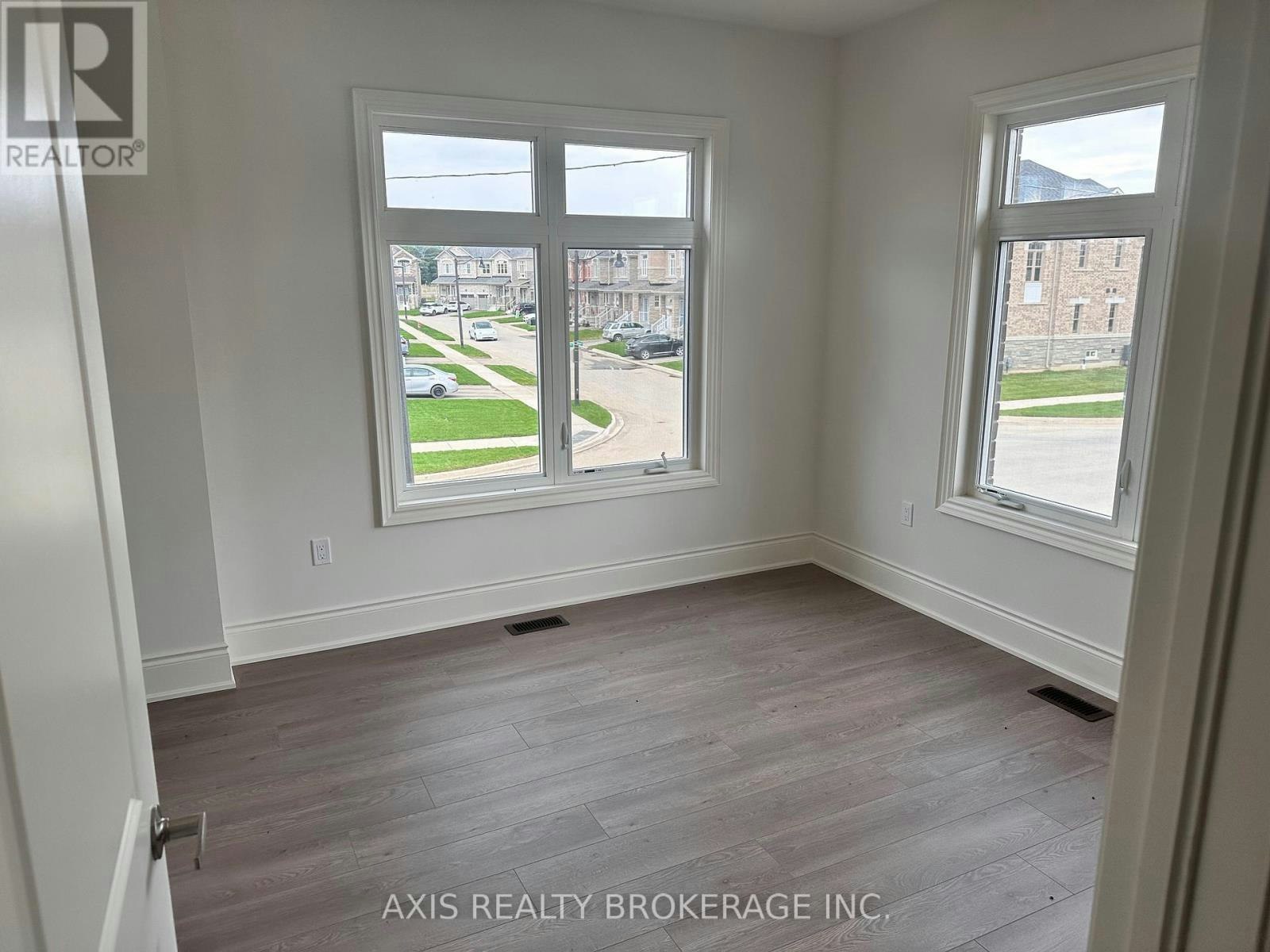 4 Pond View Gate, Hamilton, ON, L8B 2A1 - 16