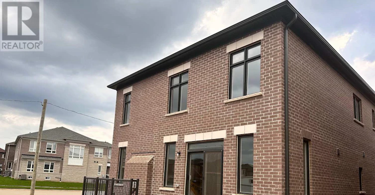 4 Pond View Gate, Hamilton, ON, L8B 2A1 - 3