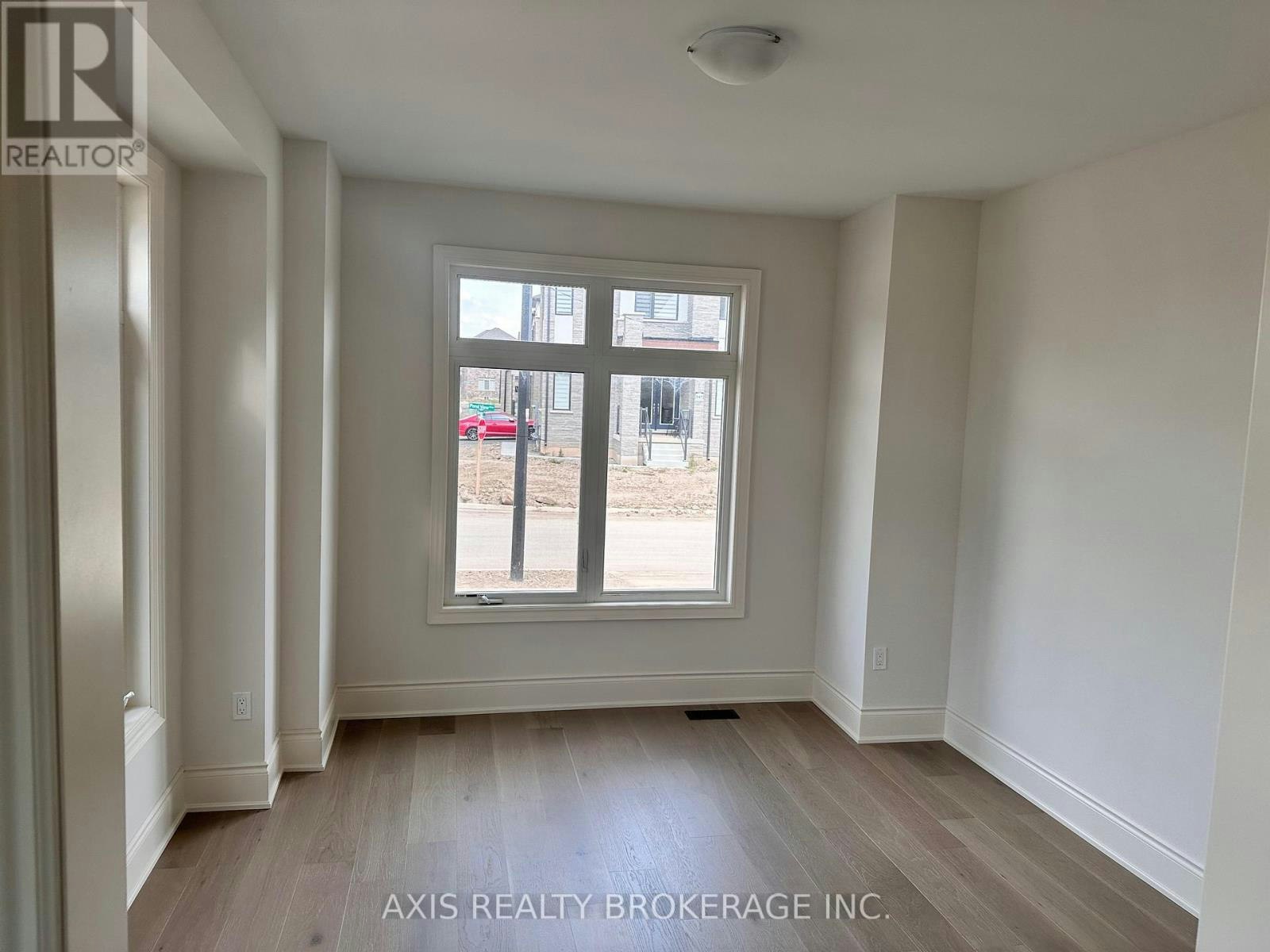 4 Pond View Gate, Hamilton, ON, L8B 2A1 - 5