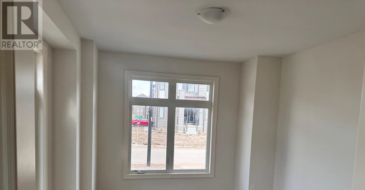 4 Pond View Gate, Hamilton, ON, L8B 2A1 - 5