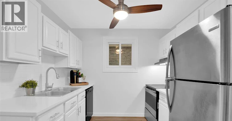UPPER-9260 Arncliffe Court, Windsor, ON, B8S 4J9