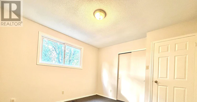 202 Muriel Crescent, London, ON, N6E 2K6 - 12