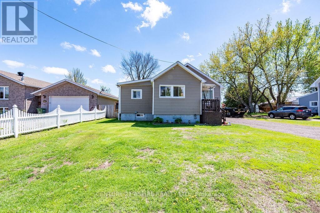 20 Hilda Street, Petawawa, ON, K8H 1T6