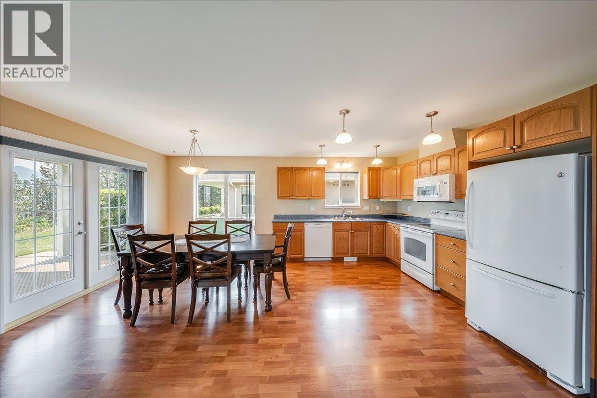 131-4200 Grandview Drive, Castlegar, BC, V1N 4X6 - 15