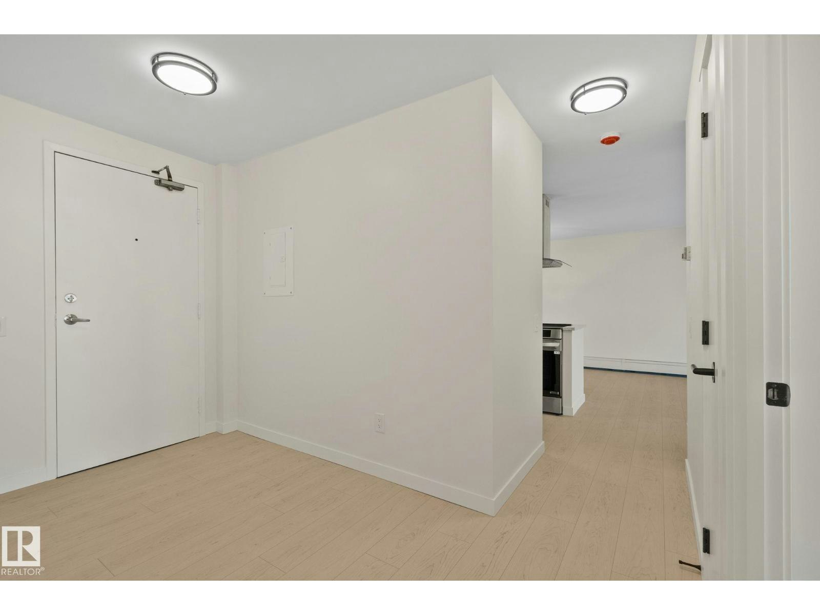 1408-10125 109 Street NW - 4