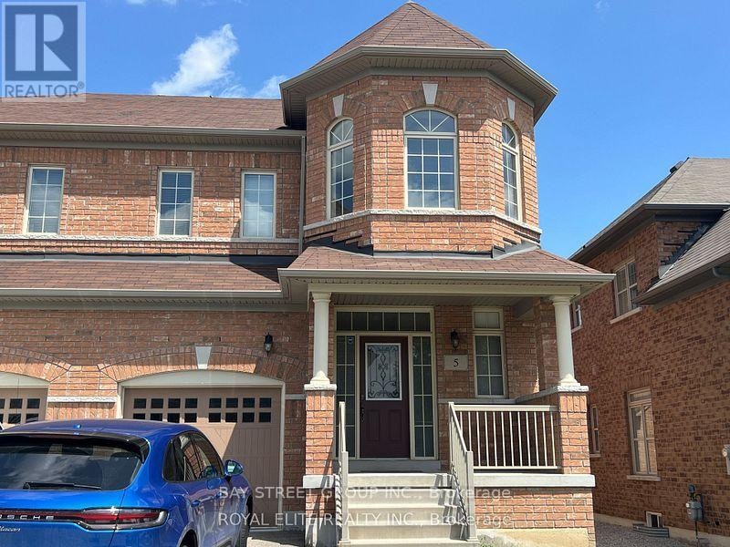 5 Charles Vogel Drive, Markham, ON, L6C 0V9