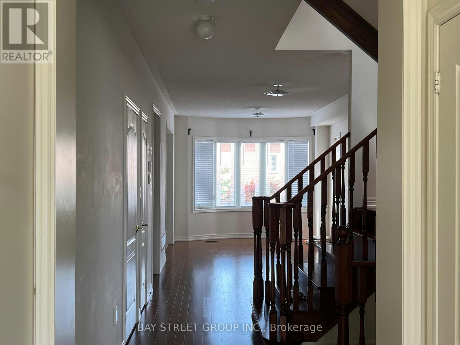 5 Charles Vogel Drive, Markham, ON, L6C 0V9 - 2
