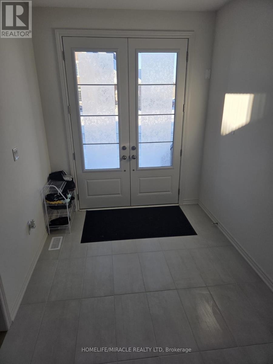 14 Mayapple Street, Adjala-Tosorontio, ON, L0G 1W0 - 3