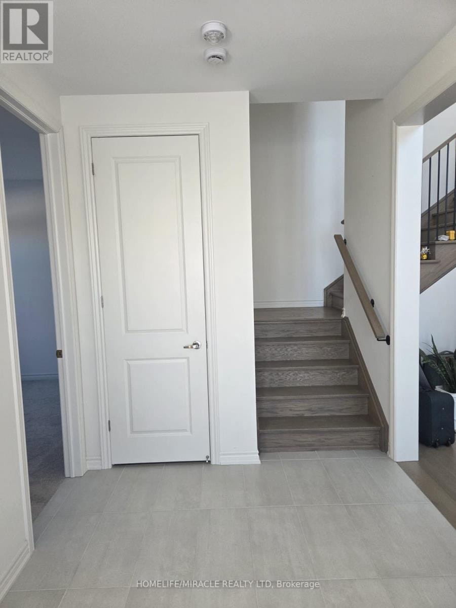 14 Mayapple Street, Adjala-Tosorontio, ON, L0G 1W0 - 25