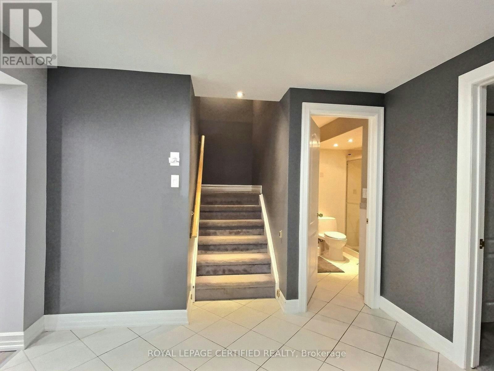 3845 Brinwood Gate W, Mississauga, ON, L5M 7H3 - 3