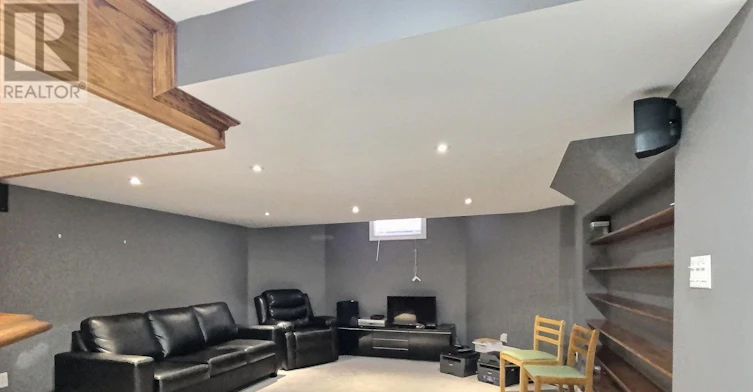 3845 Brinwood Gate W, Mississauga, ON, L5M 7H3 - 11