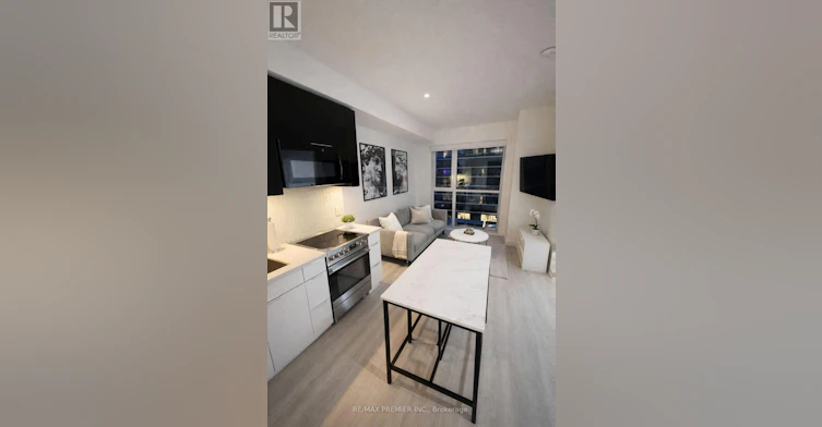 1006-33 Shore Breeze Drive, Toronto, ON, M8V 0G1 - 3