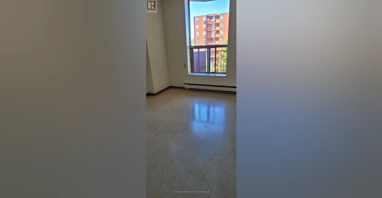 204-70 East Street E, Sault Ste. Marie, ON, P6A 6M1 - 3