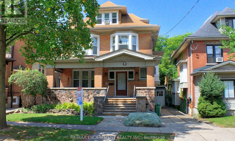 22 Blake Street