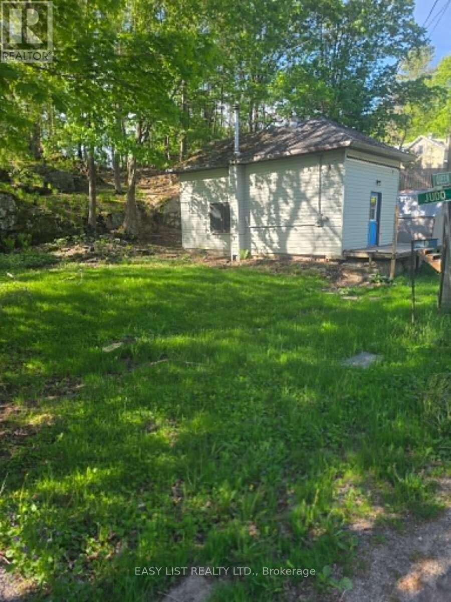 19 Queen Street, Rideau Lakes, ON, K0E 1N0