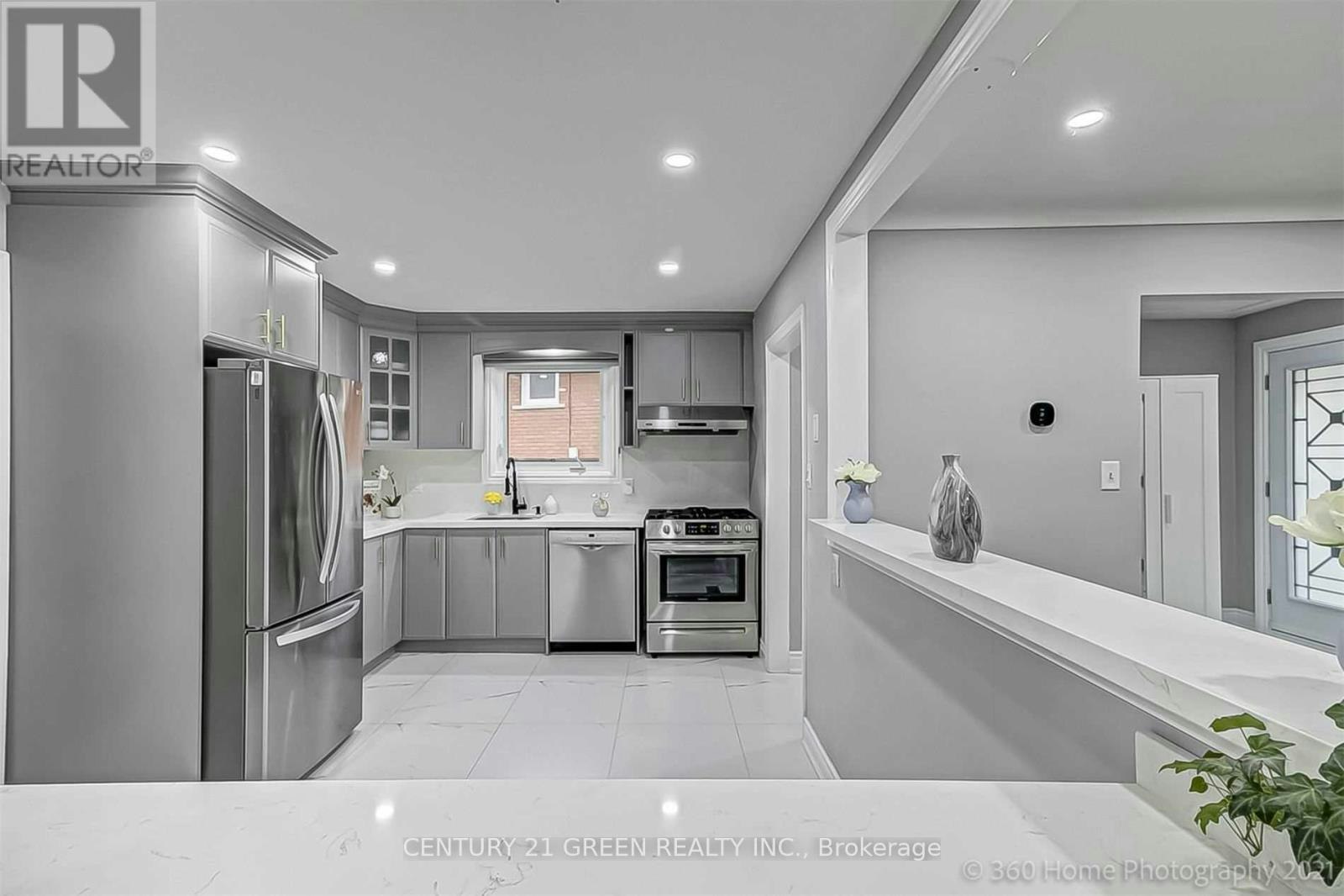 MAIN-33 Garvey Crescent, Hamilton, ON, L8K 3W9 - 8