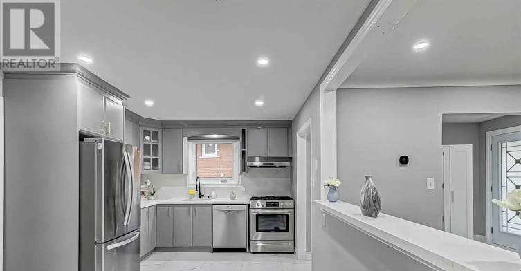MAIN-33 Garvey Crescent, Hamilton, ON, L8K 3W9 - 8