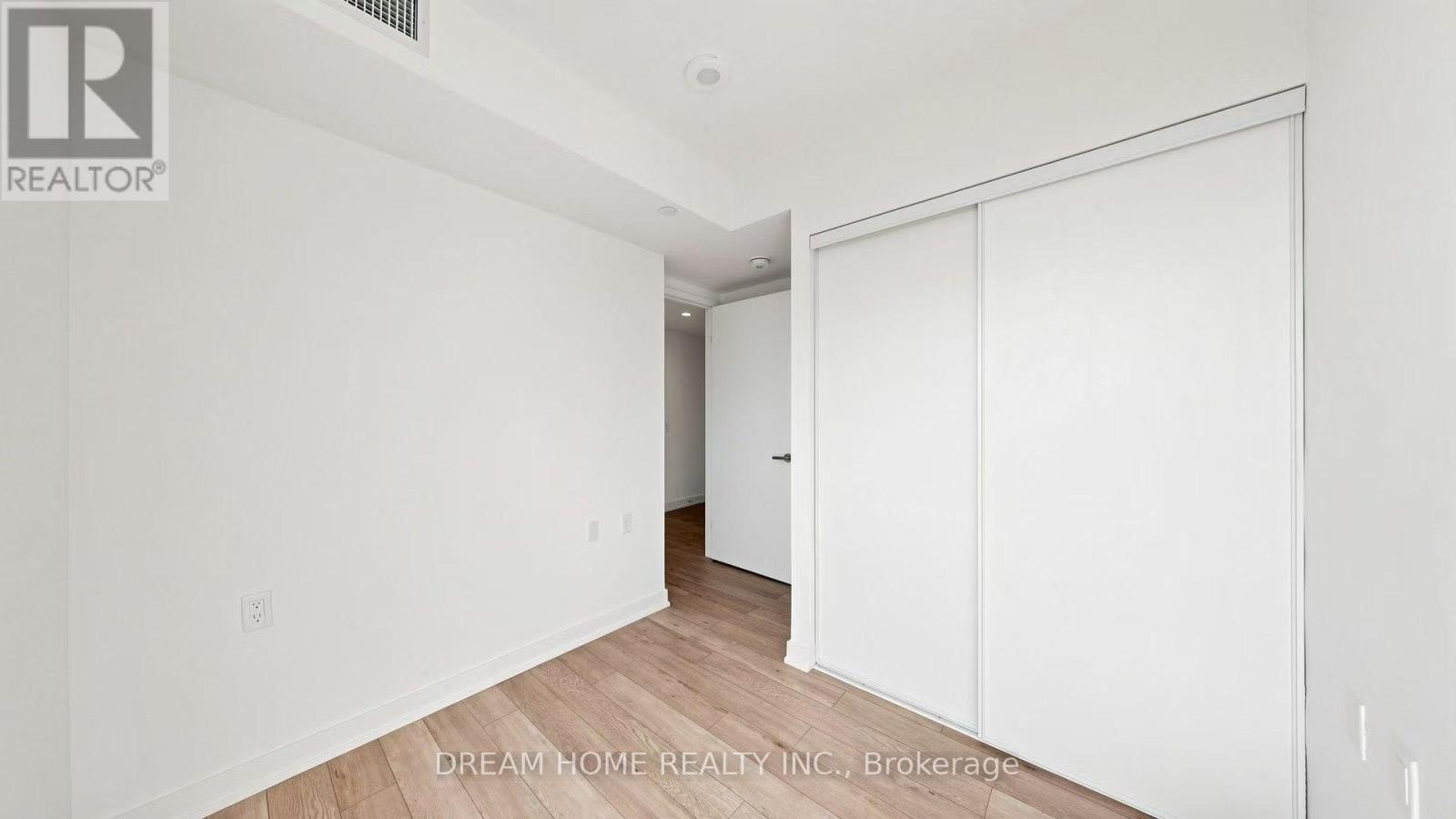 4303-88 Queen Street E, Toronto, ON, M5C 0B6 - 10