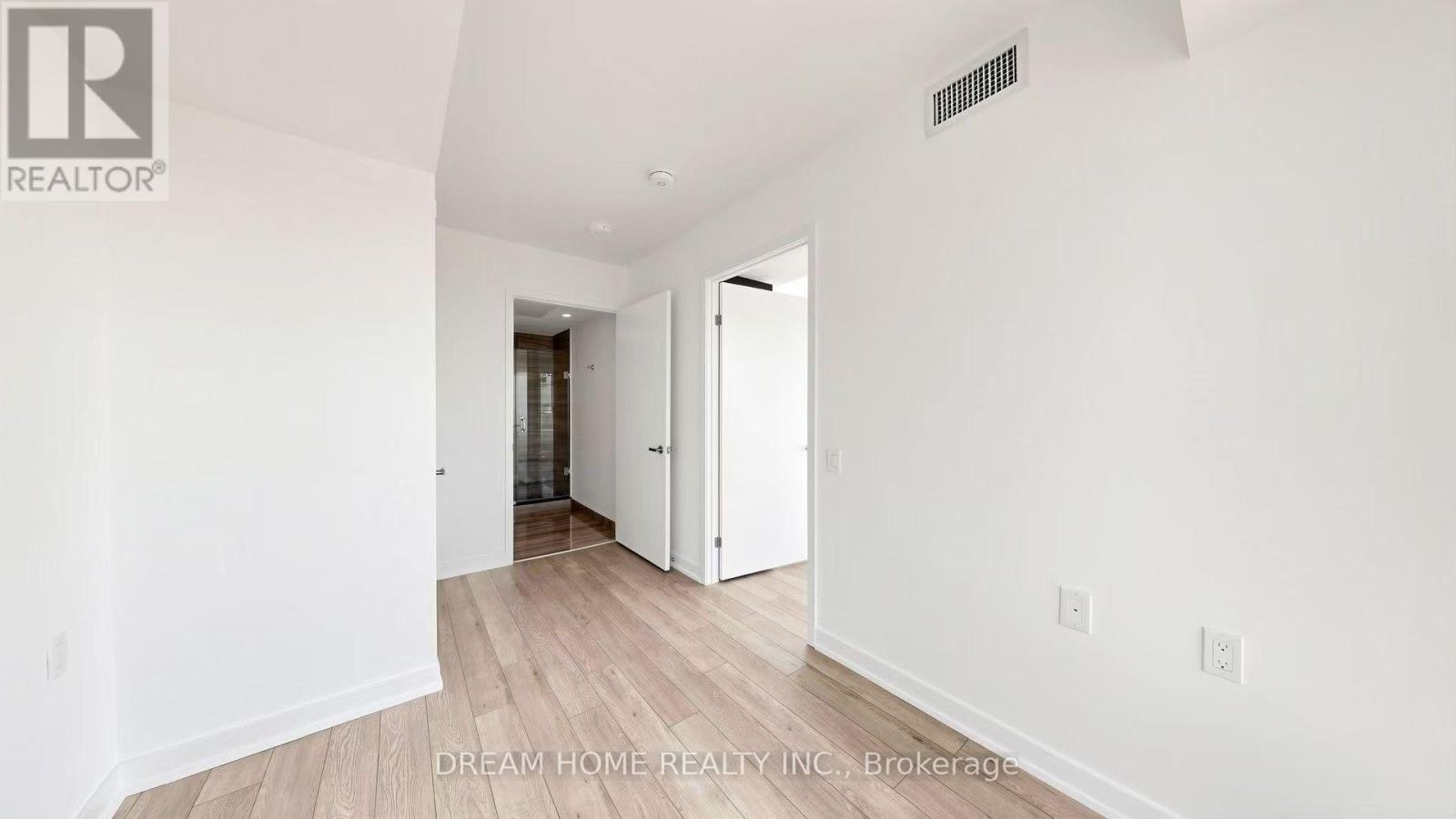 4303-88 Queen Street E, Toronto, ON, M5C 0B6 - 8