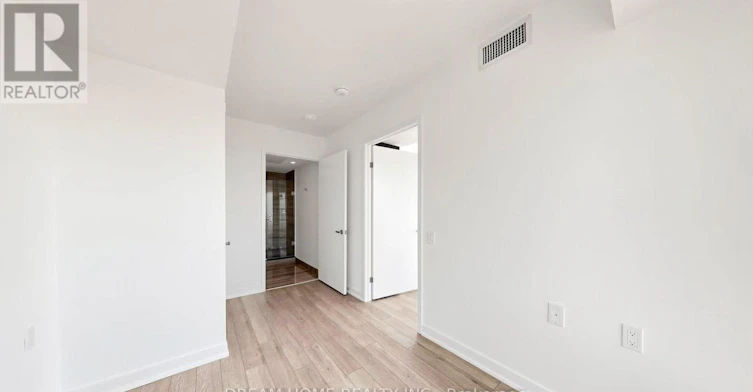 4303-88 Queen Street E, Toronto, ON, M5C 0B6 - 8