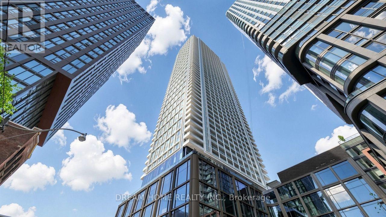 4303-88 Queen Street E, Toronto, ON, M5C 0B6