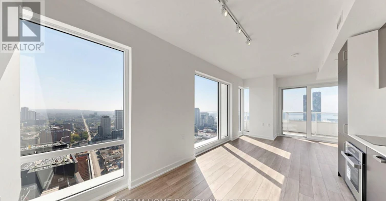 4303-88 Queen Street E, Toronto, ON, M5C 0B6 - 3