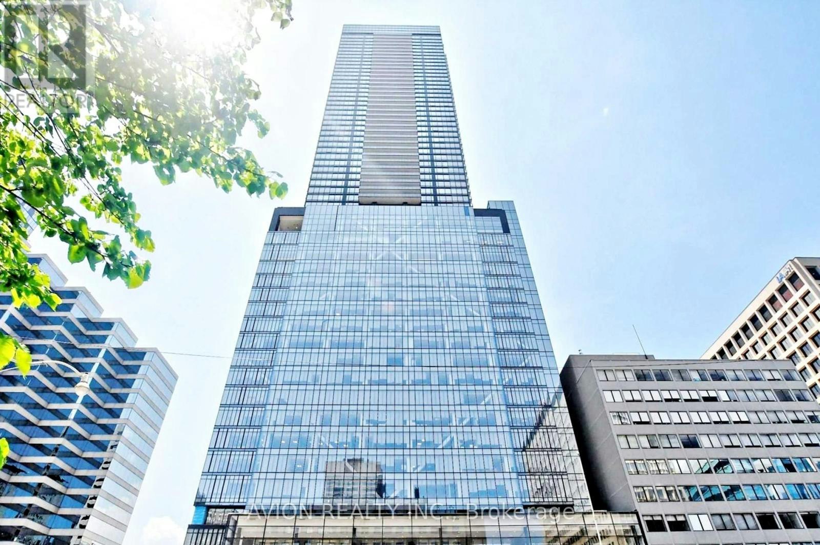 4711-488 University Avenue, Toronto, ON, M5G 0C1 - 2