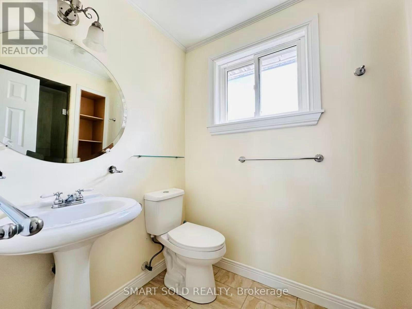 22 Hemingway Crescent, Markham, ON, L3R 2A4 - 11