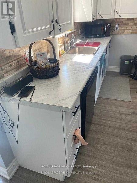 MAIN-237 Victoria Street S, Tweed, ON, K0K 3J0 - 4
