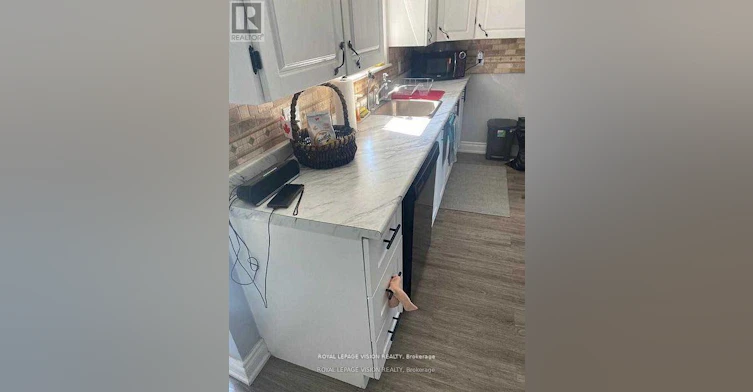 MAIN-237 Victoria Street S, Tweed, ON, K0K 3J0 - 4