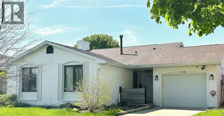 25 Durco Avenue, Sarnia, ON, N7S 4N3