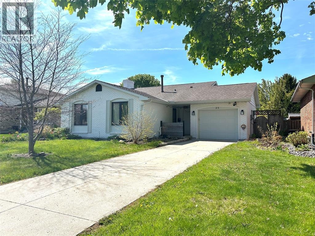 25 Durco Avenue, Sarnia, ON, N7S 4N3 - 2