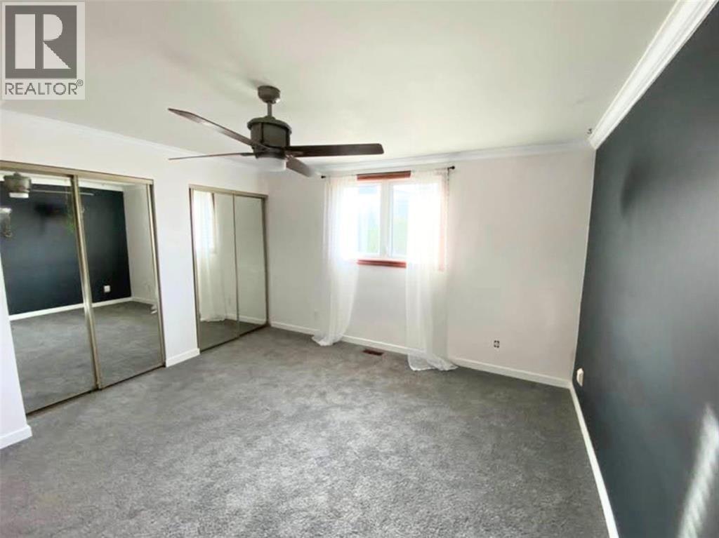 25 Durco Avenue, Sarnia, ON, N7S 4N3 - 8