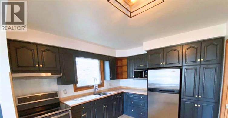 25 Durco Avenue, Sarnia, ON, N7S 4N3 - 5