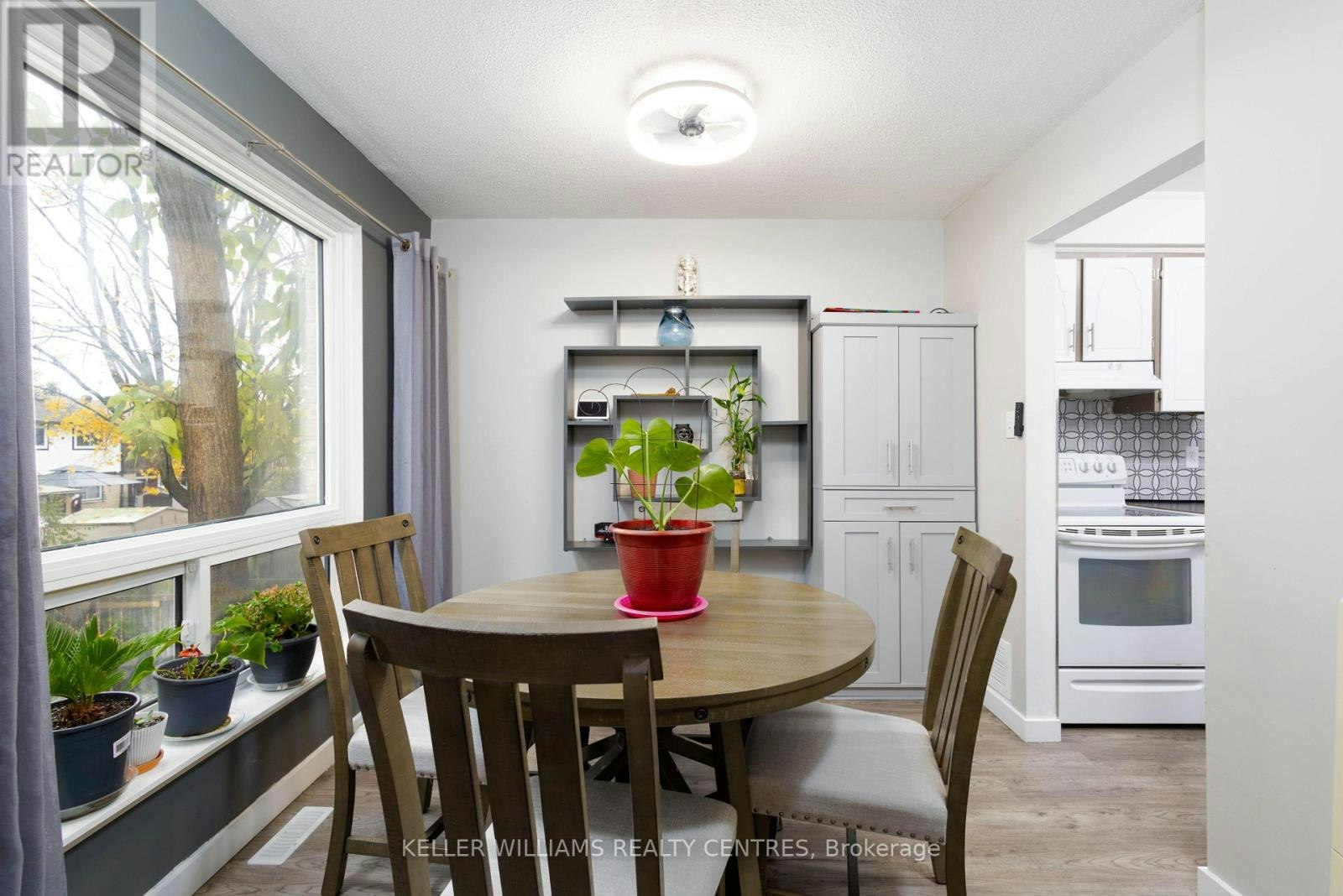 66 Chaucer Crescent, Barrie, ON, L4N 4T7 - 9
