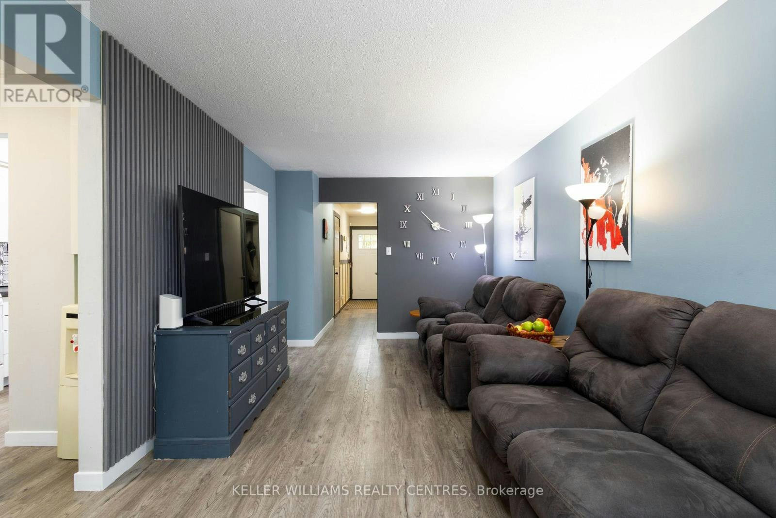 66 Chaucer Crescent, Barrie, ON, L4N 4T7 - 8