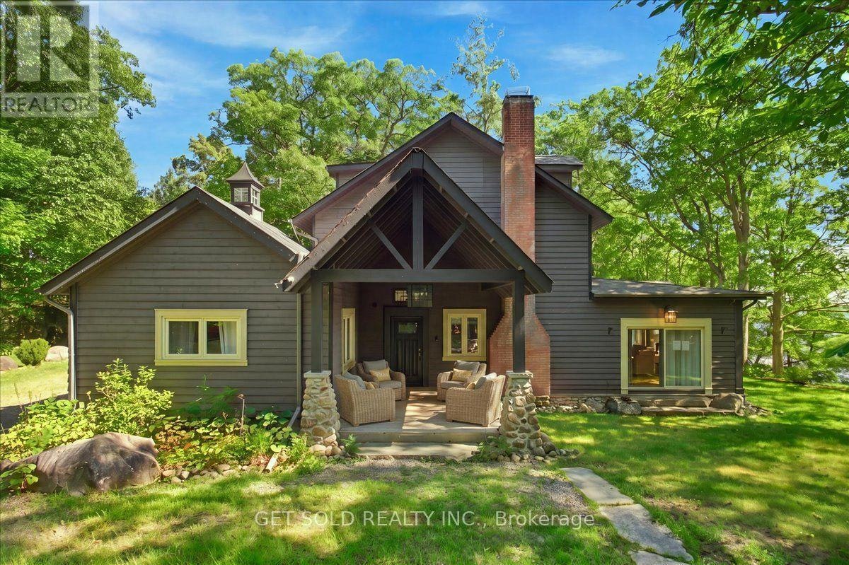 2-118 2045 Muskoka Road W, Muskoka Lakes, ON, P1L 1W8