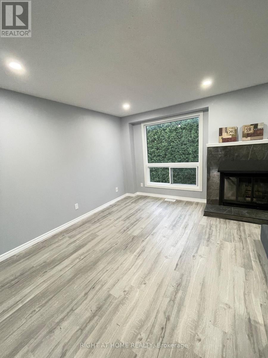 4B Millrise Lane, Ottawa, ON, K2G 5E5 - 3