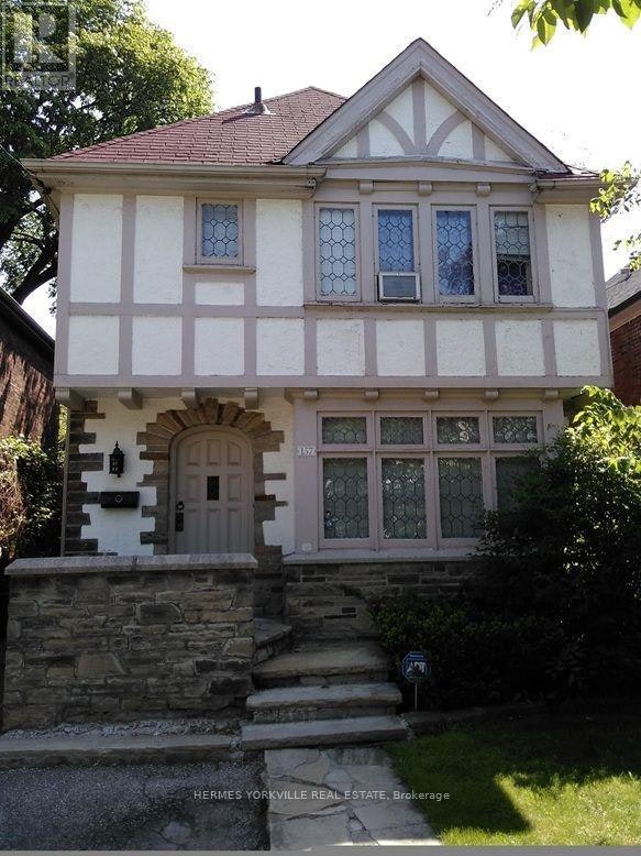 157 Chiltern Hill Road, Toronto, ON, M6C 3C3