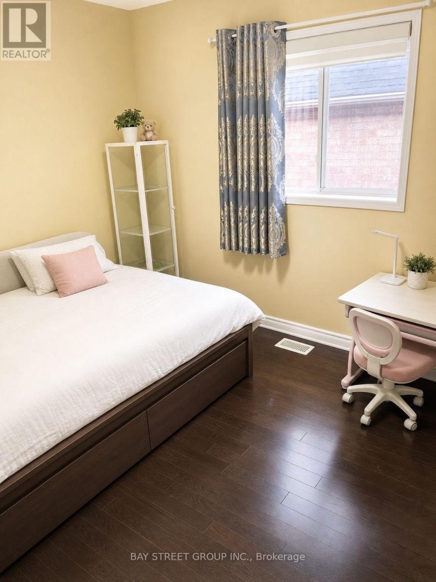 UPPER-19 Casabel Drive, Vaughan, ON, L6A 3M5 - 4